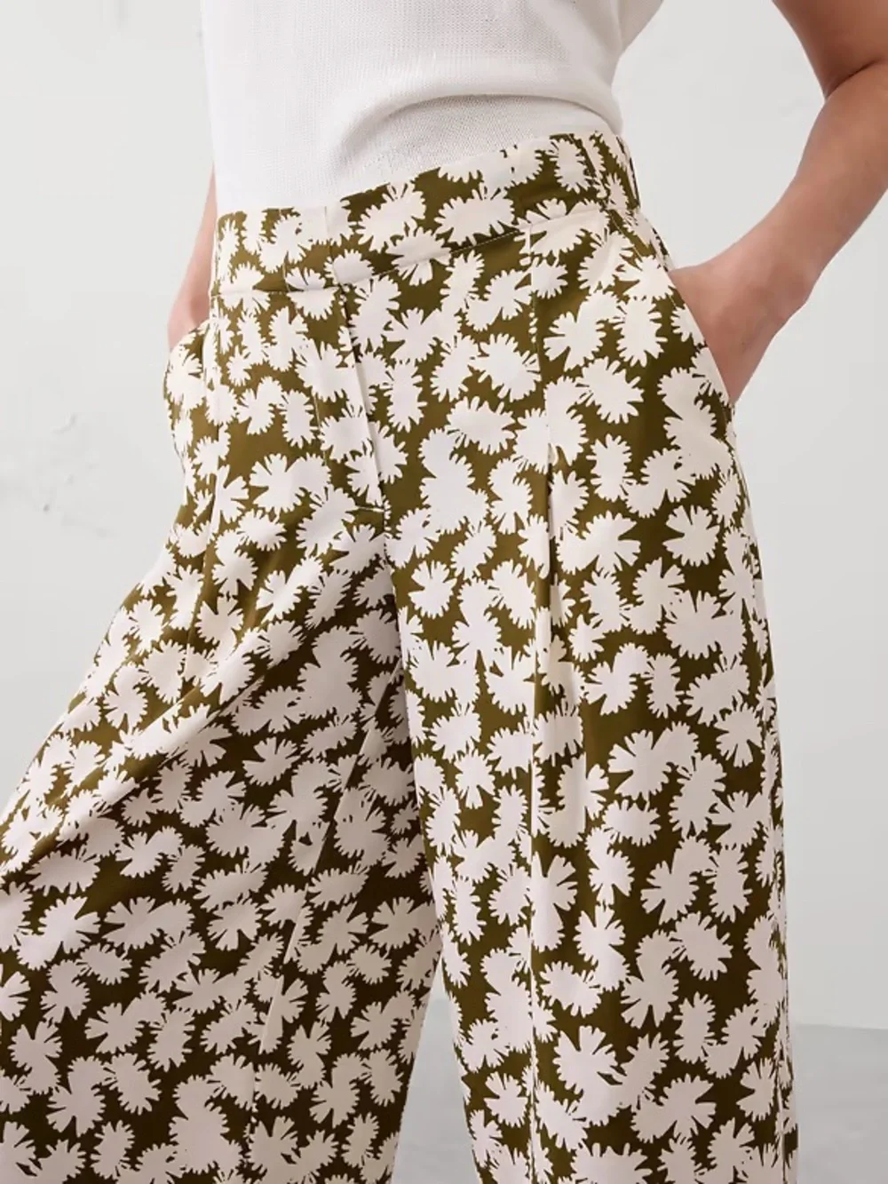 Banana Republic product details